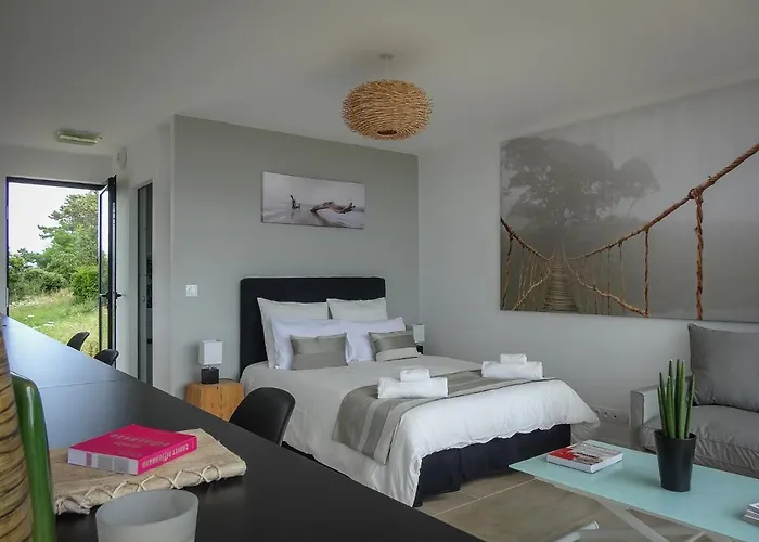 White Apartment *